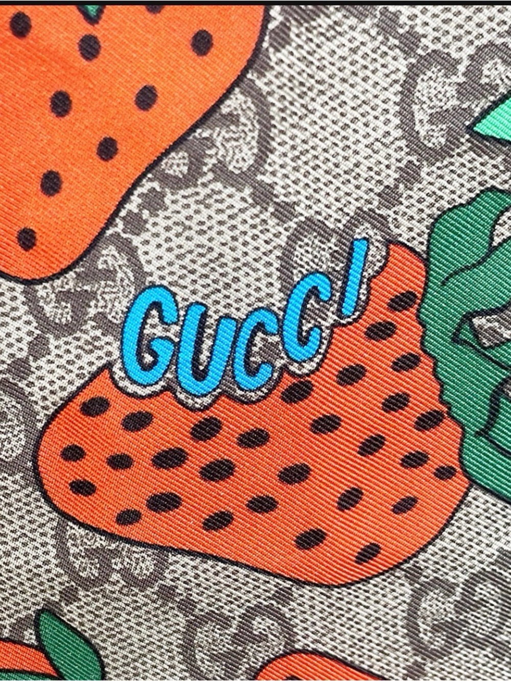 Gucci Pink Brown Orange Strawberry Print Silk Scarf - Picture 2 of 2